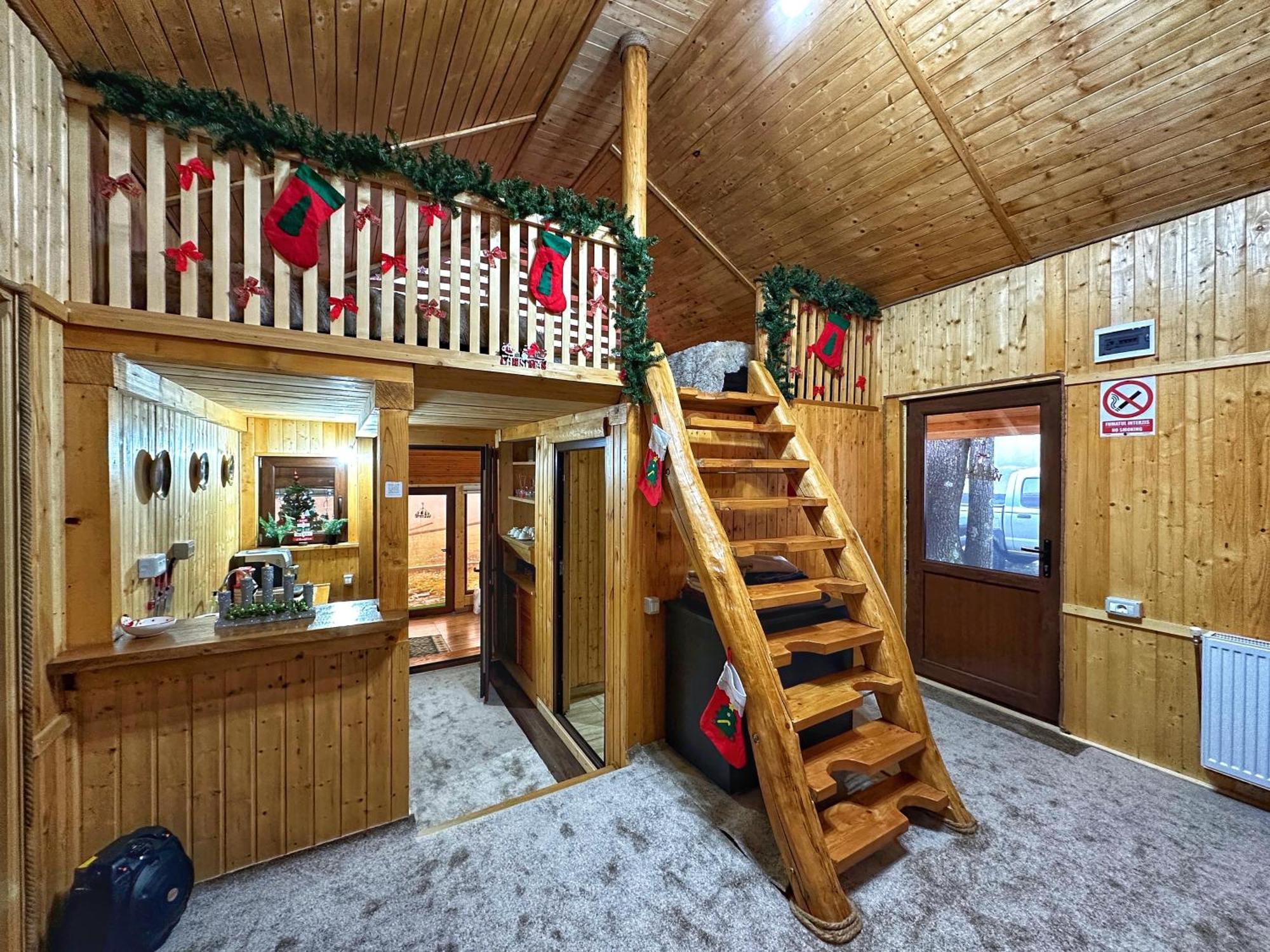 Casuta Din Stejari-Transalpina Villa Novaci-Straini Luaran gambar